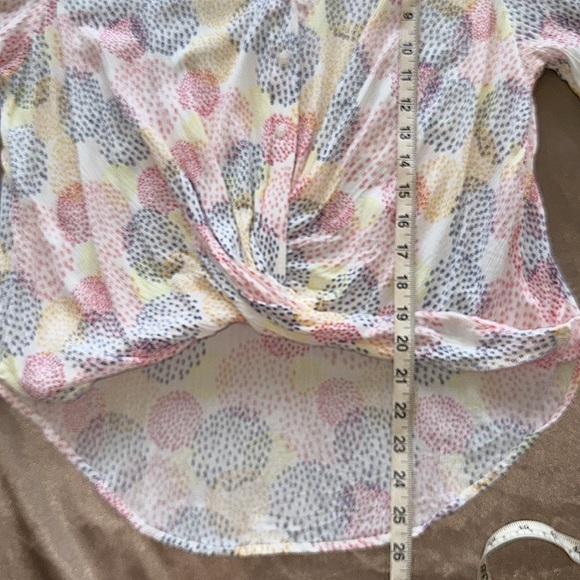 a.n.a A New Approach Pink Blue Yellow Pastel Dot Pattern Wrap Top Relaxed Fit PL - Picture 7 of 10
